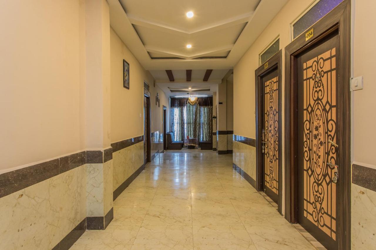 Vaccinated Staff - Oyo 13191 Hotel Atlas Palace Ujjain Exterior photo